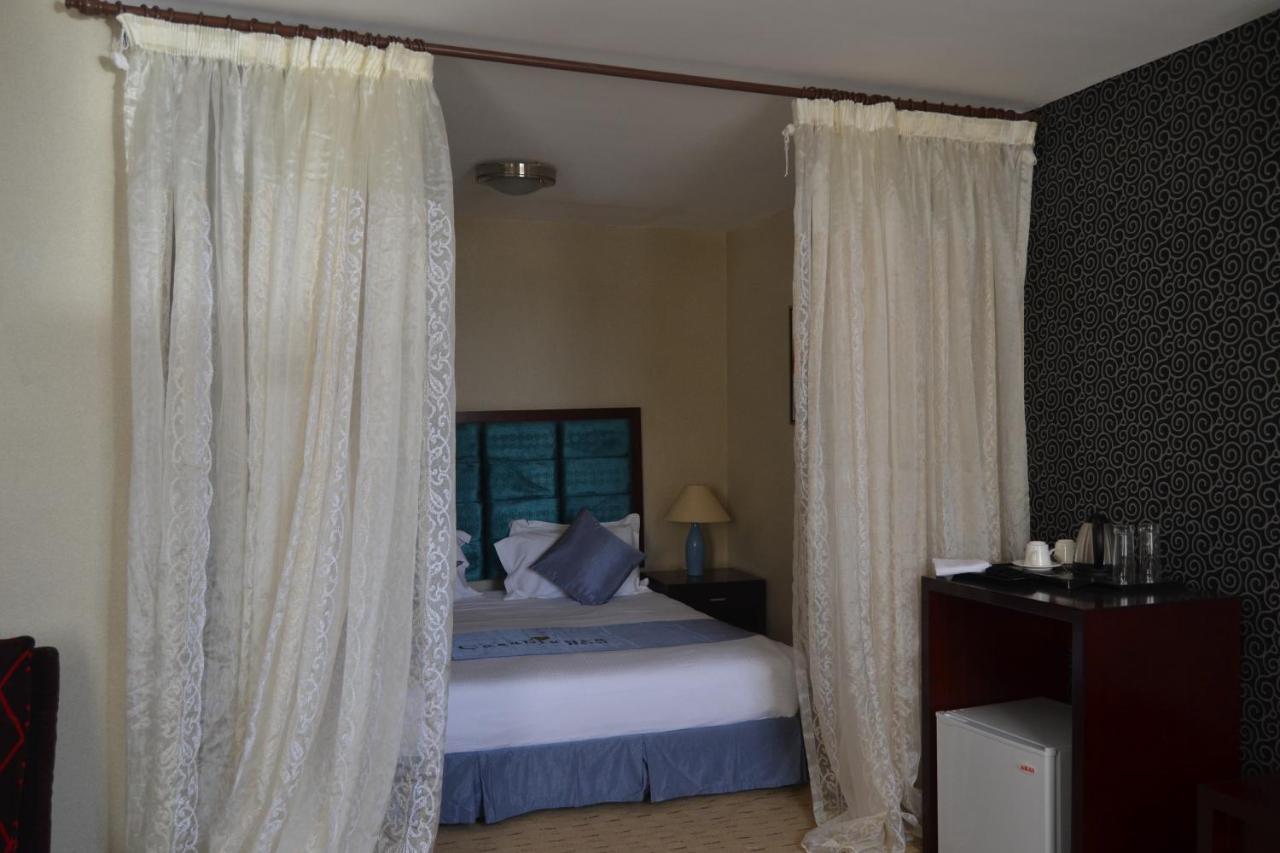 Hotel Villa Portofino คิกาลี ภายนอก รูปภาพ